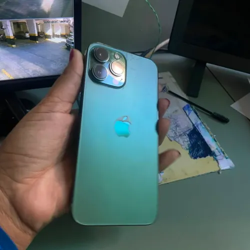 13 pro Max com garantia Apple