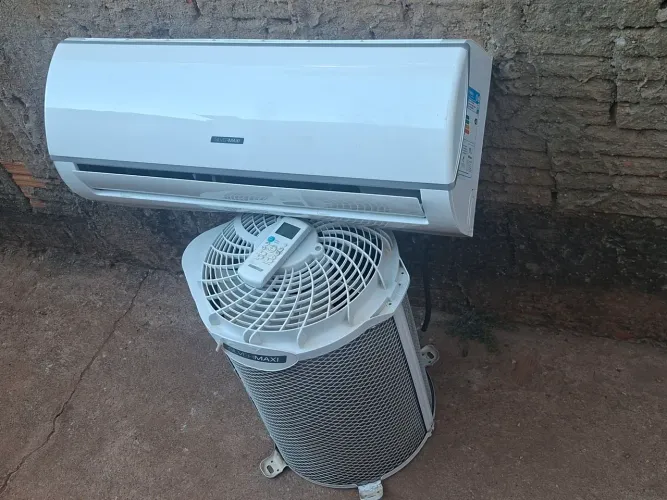 AR CONDICIONADO 9 MIL BTU