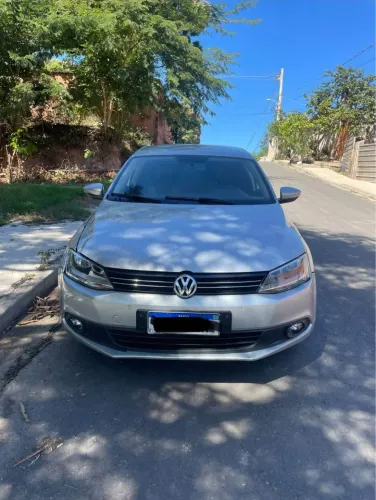 Volkswagen Jetta Comfortline 2.0 T.flex 8V 4P Tipt. 2014
