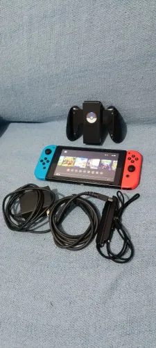 Nintendo Switch V2 Desbloq 256GB