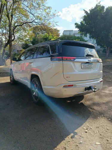 Jeep Commander Overland T270 1.3 TB Flex AUT 2023