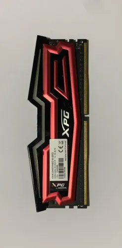 Memória XPG 8GB DDR4 2400(16)