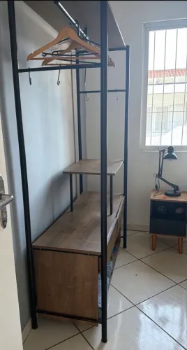 Closet Arara