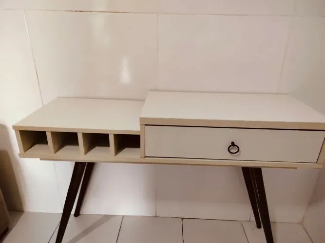 Aparador branco