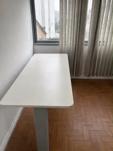 Mesa de madeira  