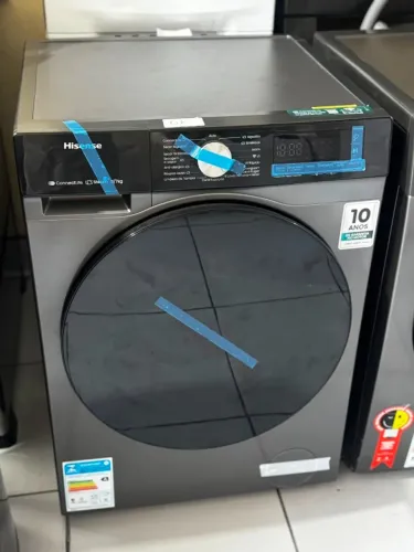 Lava e Seca Hisense 11kg Titanium 127v nova com garantia