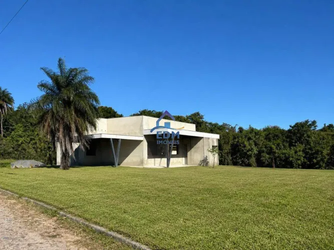 Casa Semi Construída à Venda no Reserva dos Lagos | Inhaúma/MG.