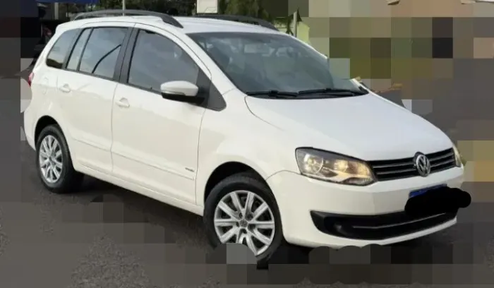 Volkswagen Spacefox 1.6/ 1.6 Trend Total Flex 8V 5P 2013