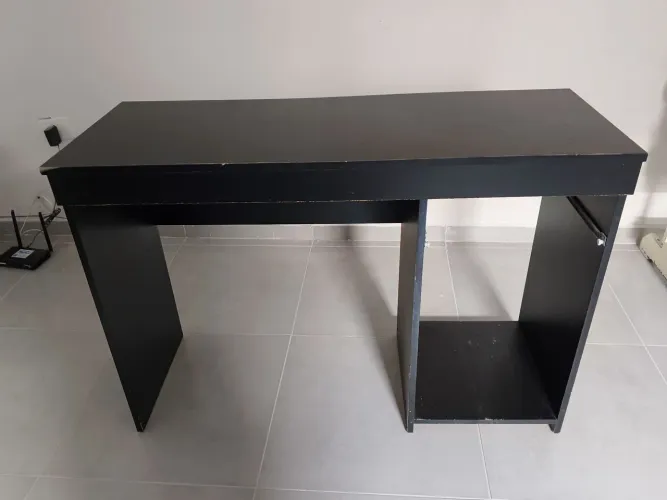 Escrivaninha de Computador (Preço de Desapego)