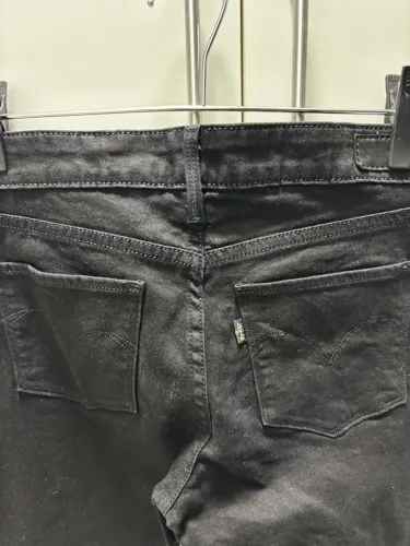 Calça preta Levis