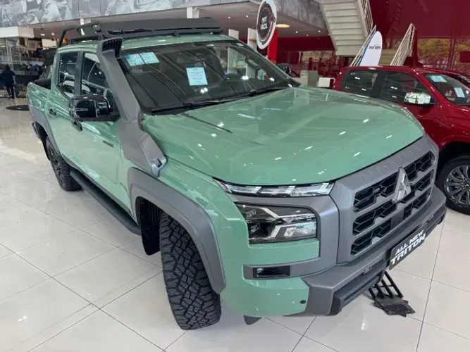 Mitsubishi TRITON Savana 2.4 CD 4x4 TB Diesel Aut. 2026