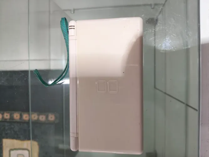 Nintendo DS Lite - Kit Completo Pronto para Jogar