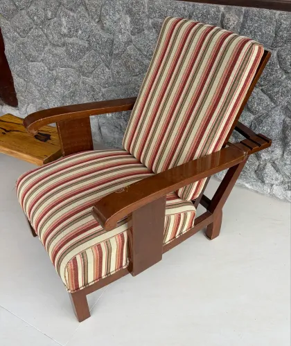 Poltronas antigas com capa novas