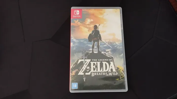 Jogo Nintendo Switch The legend of Zelda: Breath of the Wild mídia física 