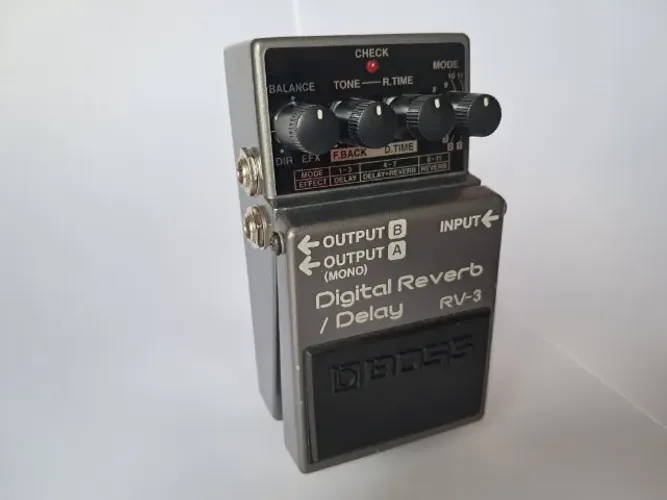Digital Reverb/Delay - RV-3 - Boss  - Raridade