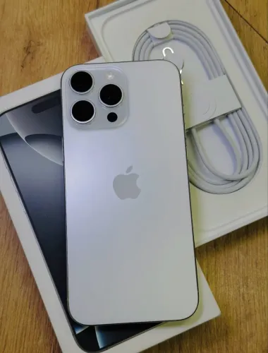 iPhone 16 pro Max branco 256 GB Garantia 6 meses 
