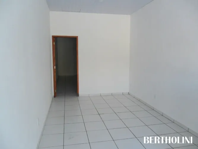 Loja em uma das Avenidas mais movimentadas de Penedo
