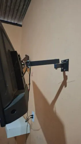 Vendo TV, de 32 polegadas.