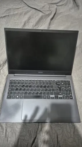 Notebook Samsung celebrou 12gb ddr4 450gb ssd