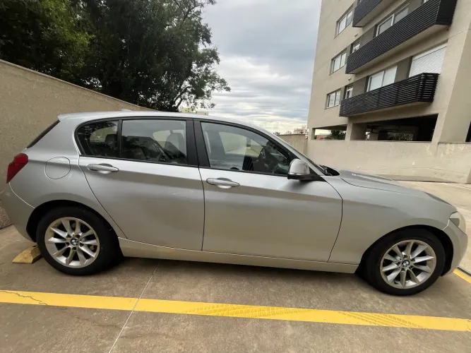 BMW 118IA / Urban/sport 1.6 TB 16V 170cv 5P 2012