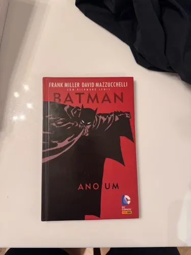 Batman Ano Um hq Dc em portugues capa dura de luxo