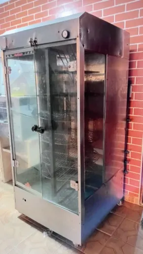 Máquina de assar frango e carne marca progas