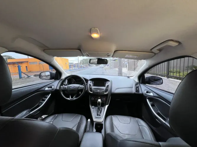 Ford Focus Fastback Se/se Plus 2.0 Flex Aut. 2017