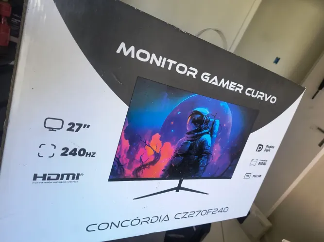 Monitor 240 hz 27 pol.