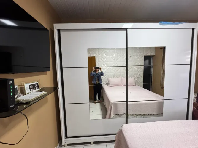 Vendo guarda-roupa