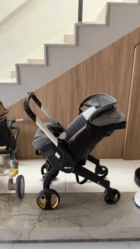 Carrinho de bebê Doona +
