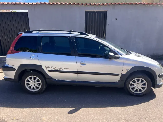 Peugeot 206 SW Escapade 1.6 16V Flex 5P 2008