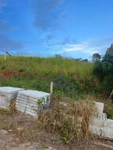 LOTE À VENDA