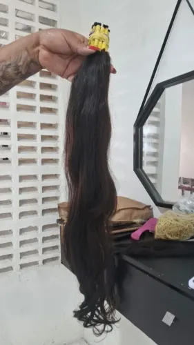 Cabelo brasileiro 75 centímetros
