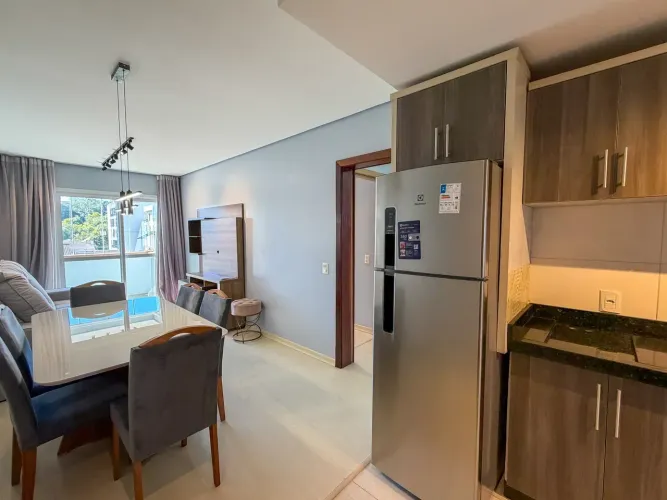 Imóvel para aluguel possui 80 metros quadrados com 2 quartos em Vinhedos - Caxias do Sul -