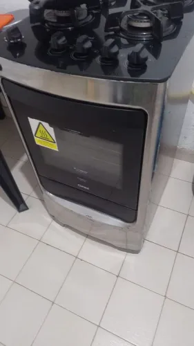 Fogão com tampão de vidro