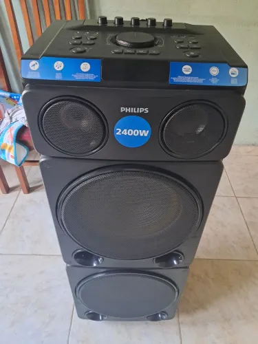 Vendo caixa amplificada Philips 2400w