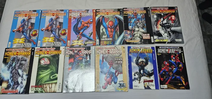 HQs Ultimate Homem-Aranha (7 reais cada uma - BOM ESTADO)