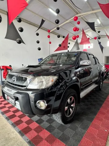 Toyota Hilux CD SRV D4-d 4X4 3.0 TDI Dies 2010