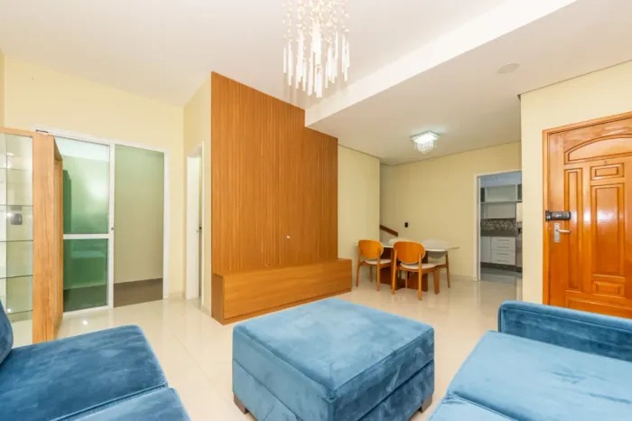 Casa no condomínio Villa Colibri para venda com 4 quartos, sendo 1 suíte, 128m²