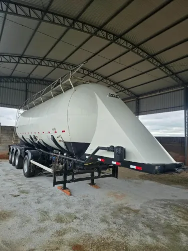 Carreta Silo Randon ano 2024 modelo 2025 -  Seminovo
