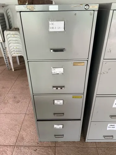 Vendo arquivo de aço 