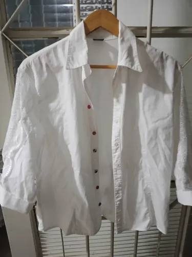 Camisa meia manga estilosa 