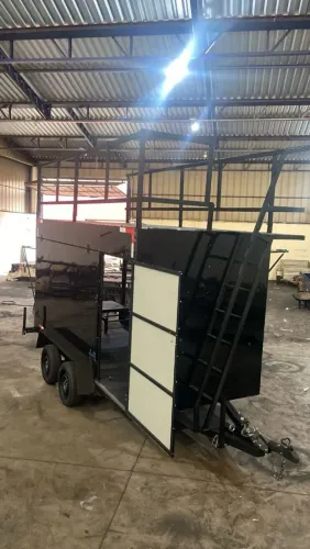 REBOQUE BAU TRAILER IDEAL PARA DRONE E PULVERIZAÇÃO AGRÍCOLA