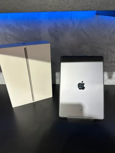 IPad 9° geração 64GB com caixa original