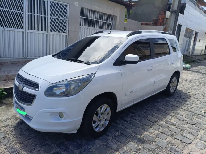 Chevrolet Spin LTZ 1.8 8V Econo.flex 5P Mec. 2015