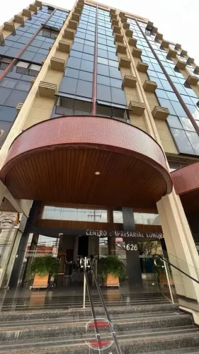 SALAS COMERCIAIS
