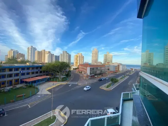 Locação anual apartamento com vista para o mar próximo ao Bistek em Tramandaí