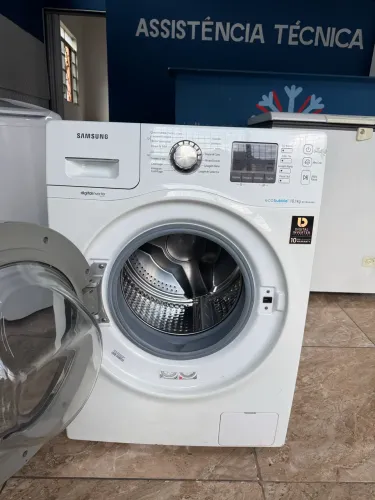 Máquina de lavar Samsung só lava