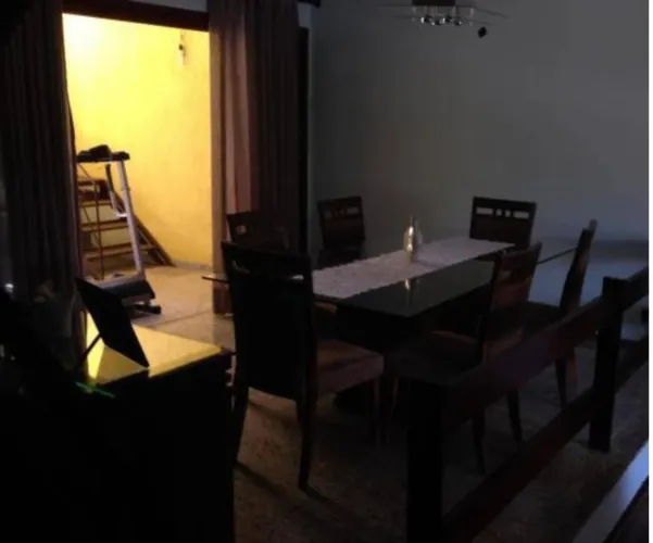 Casa com 3 dormitórios à venda, 150 m² por R$ 1.200.000 - Vila Valqueire - Rio de Janeiro