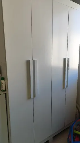 Guarda roupa 4 portas